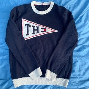 Navy blue Tommy Hilfiger sweater